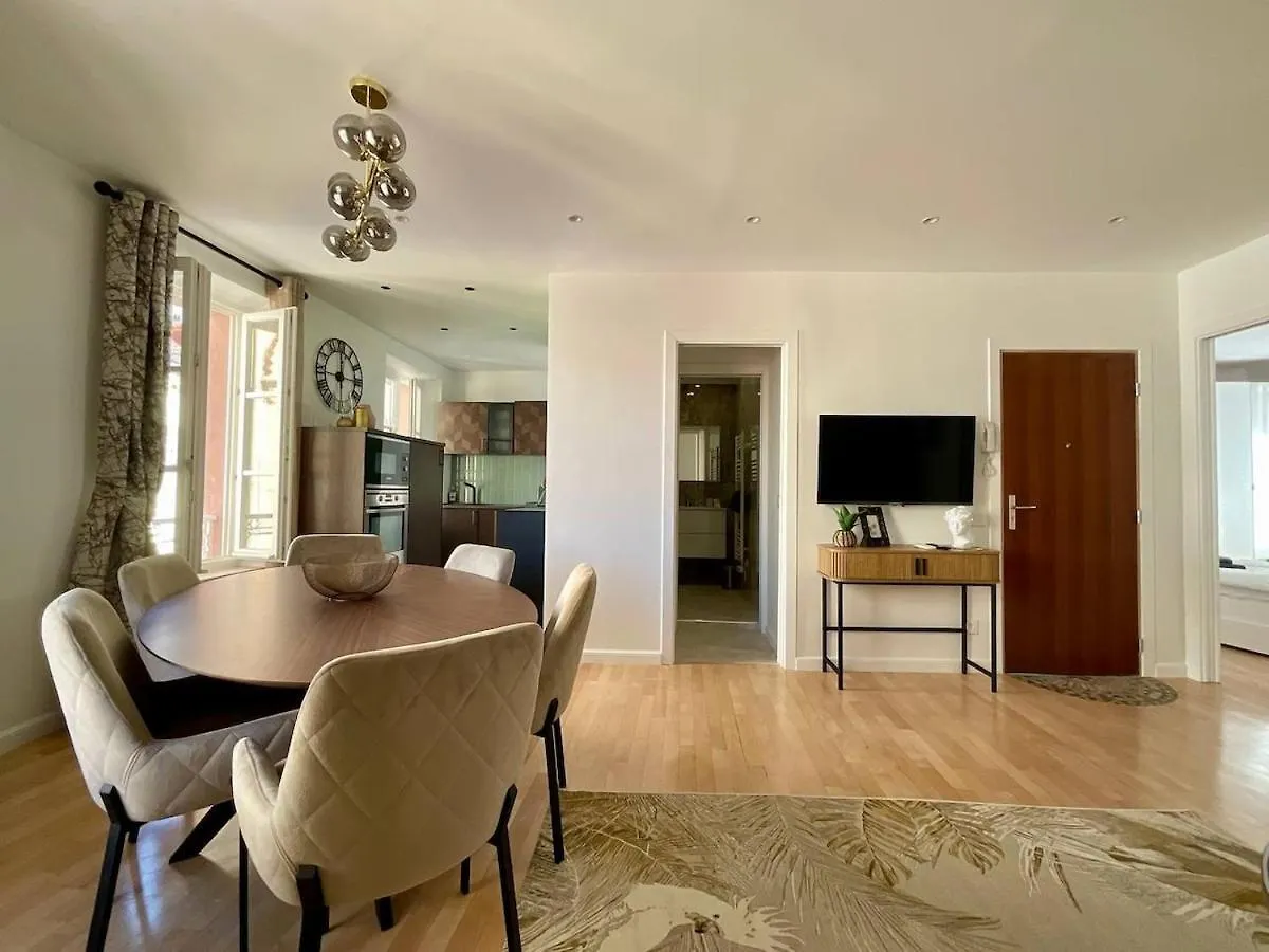 2Bdr In The Heart Of Cannes, 6Pers 0*, Cannes France